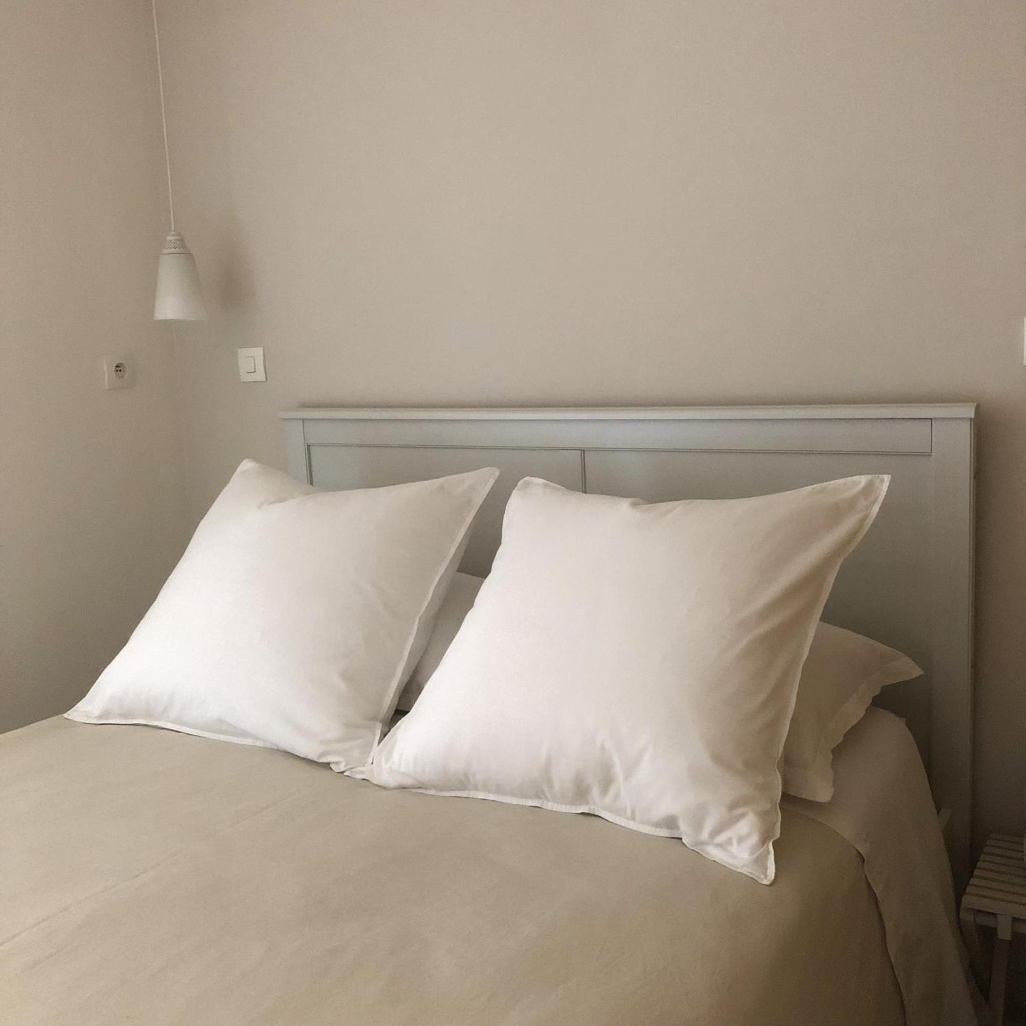 Songes Au Lit Du Fleuve Bed & Breakfast Cambes  ภายนอก รูปภาพ