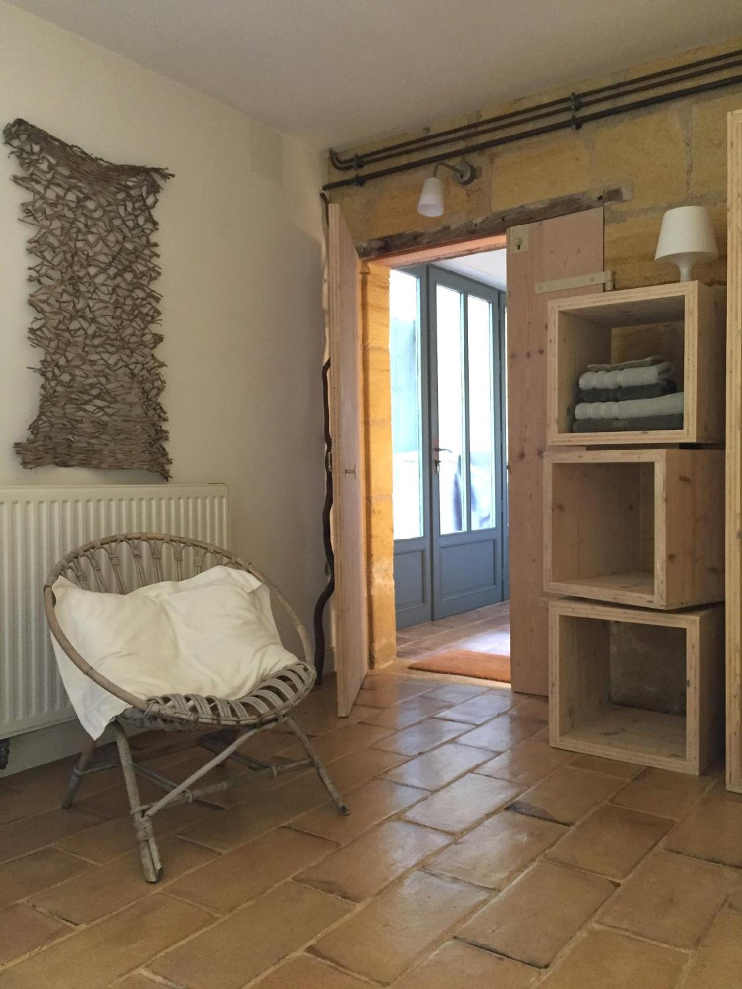Songes Au Lit Du Fleuve Bed & Breakfast Cambes  ภายนอก รูปภาพ